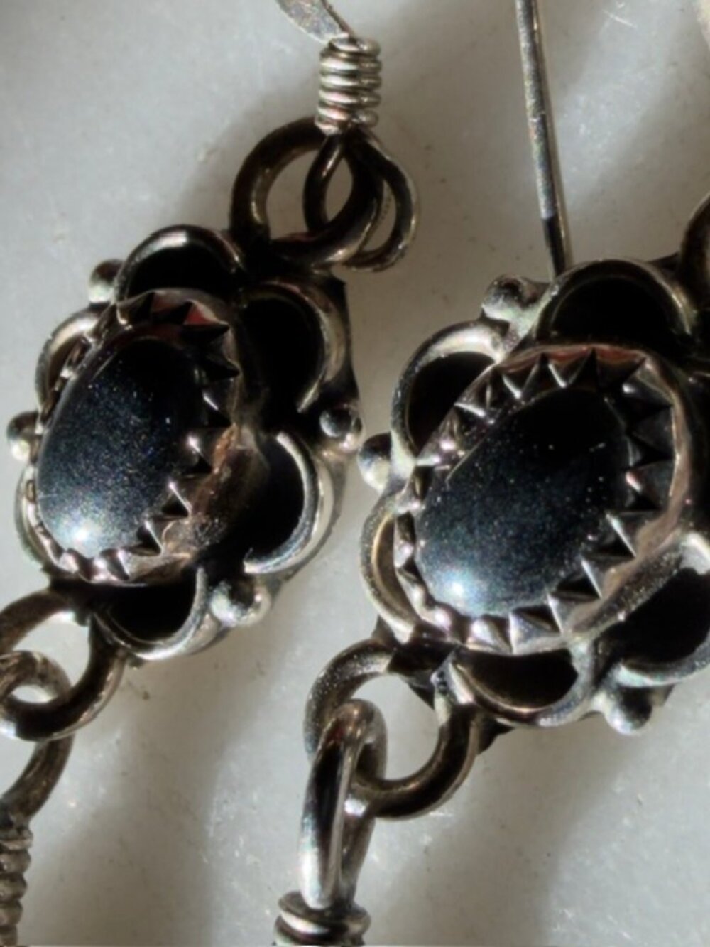 VINTAGE Navajo Sterling Silver Shadowbox Feather Earrings Signed AJ - Picture 5 of 11